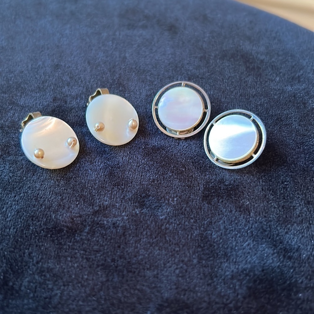 Vintage Art Deco Style Mother of Pearl Finish Clip-On Earrings‎ - Two pairs